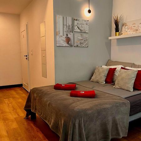 Special 1 Bed Room Condo Warszawa Center المظهر الخارجي الصورة