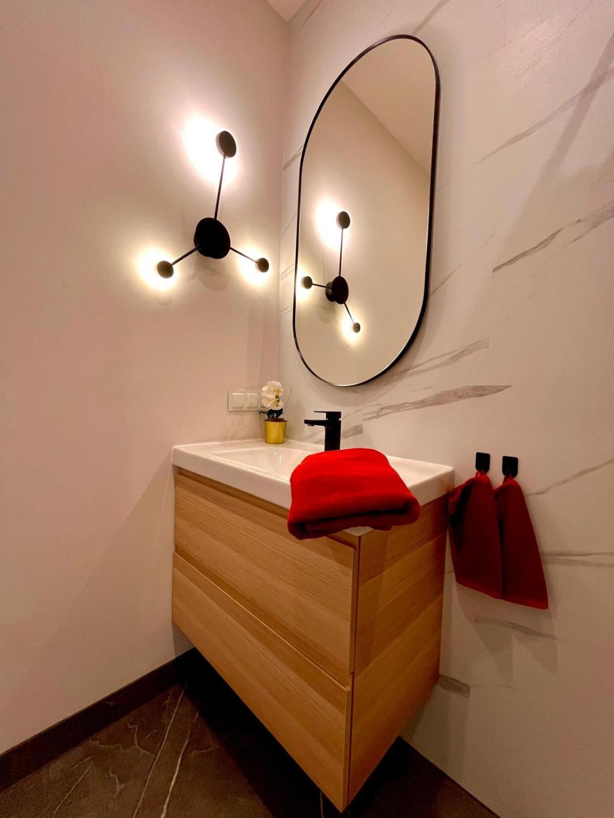 Special 1 Bed Room Condo Warszawa Center المظهر الخارجي الصورة